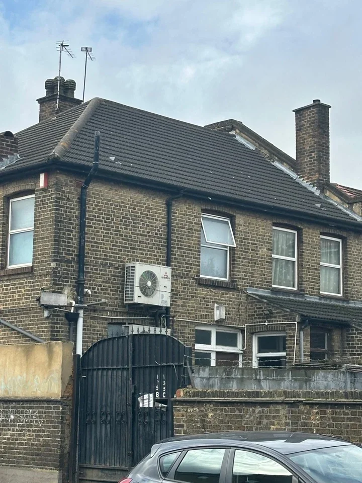 Room New Road in Greater London