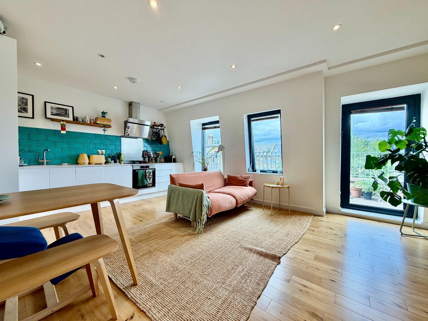 Flat Langton Rise in Greater London