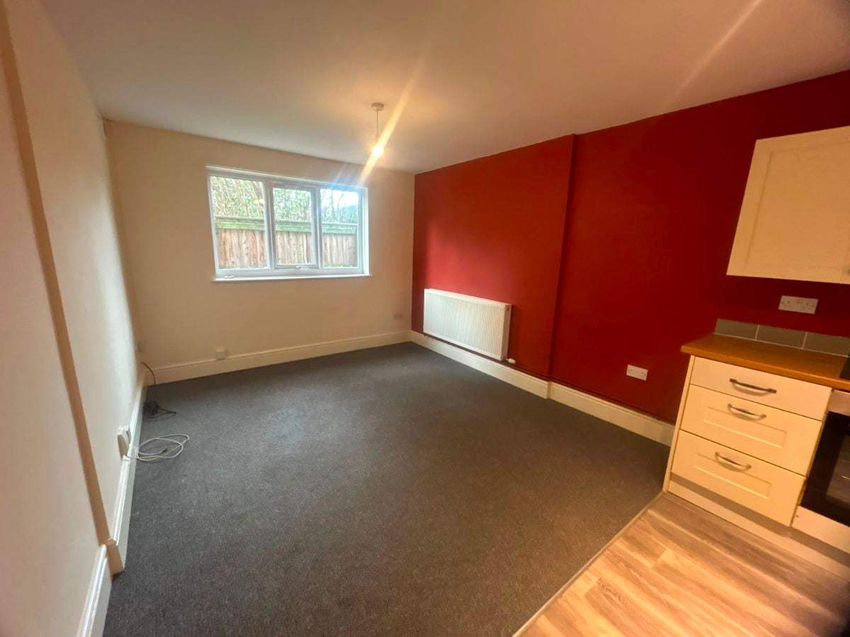 Flat Hainton Avenue in Grimsby
