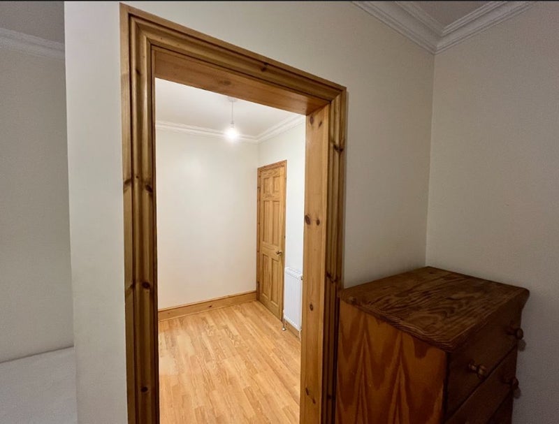 Room Arran Road in Greater London