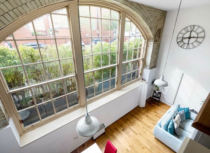 Flat Clark Street in Greater London