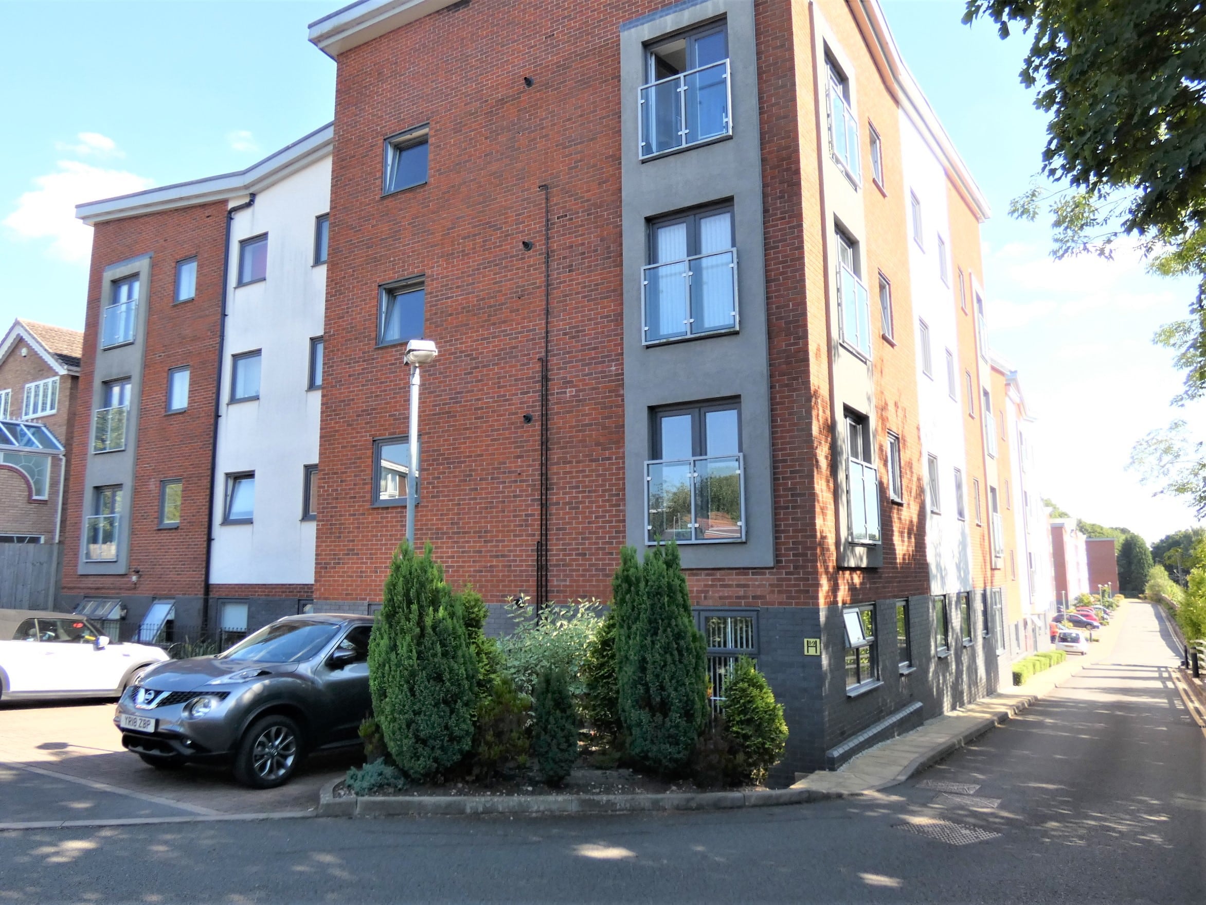 Flat Lichfield Road in Birmingham