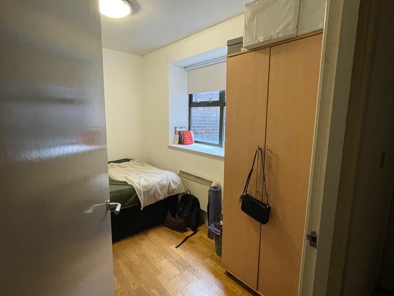 Room Fieldgate Street in Greater London
