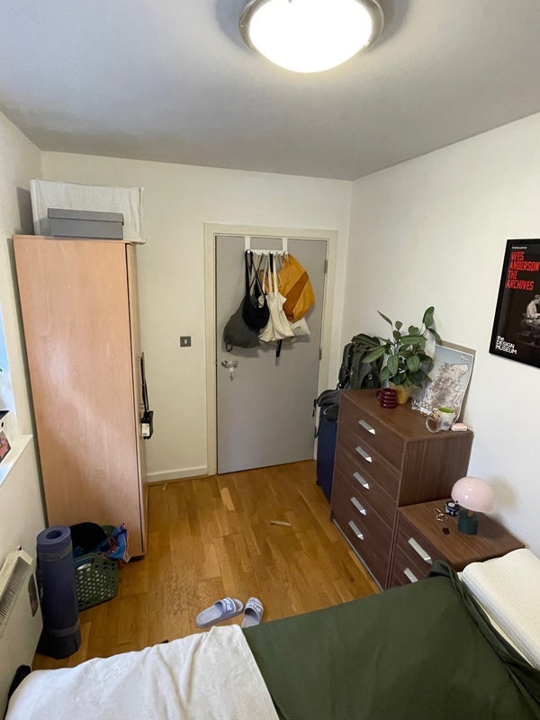 Room Fieldgate Street in Greater London