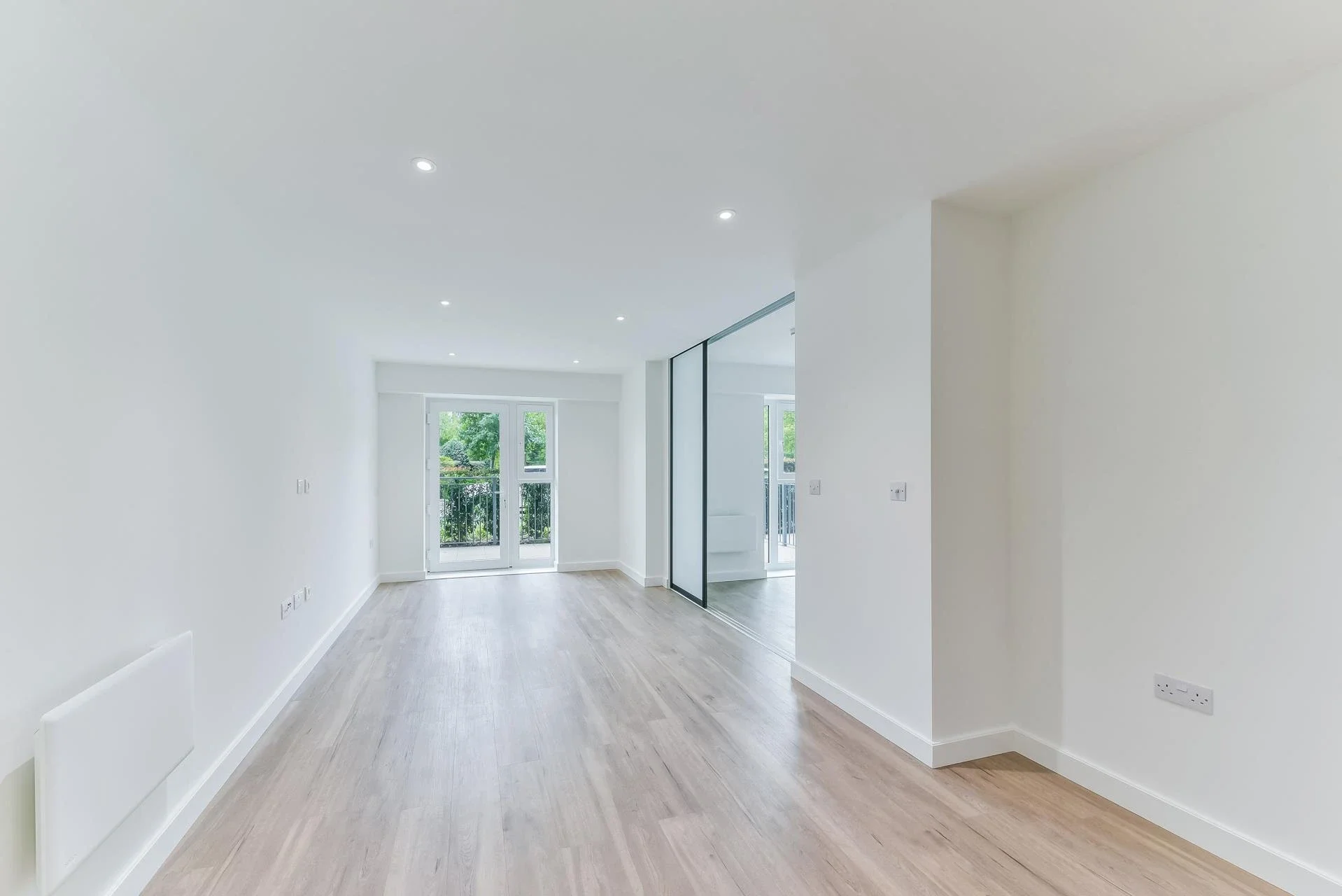 Flat East Drive in Greater London