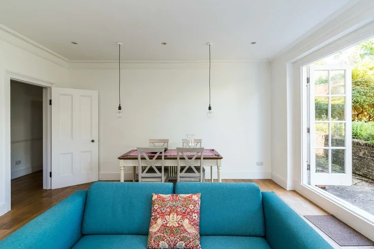 Flat Priory Road in Greater London