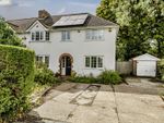 House Elizabeth Way in Stoke Poges