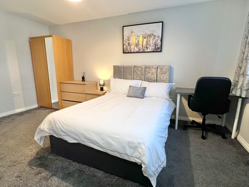 Room Moston Lane in Manchester