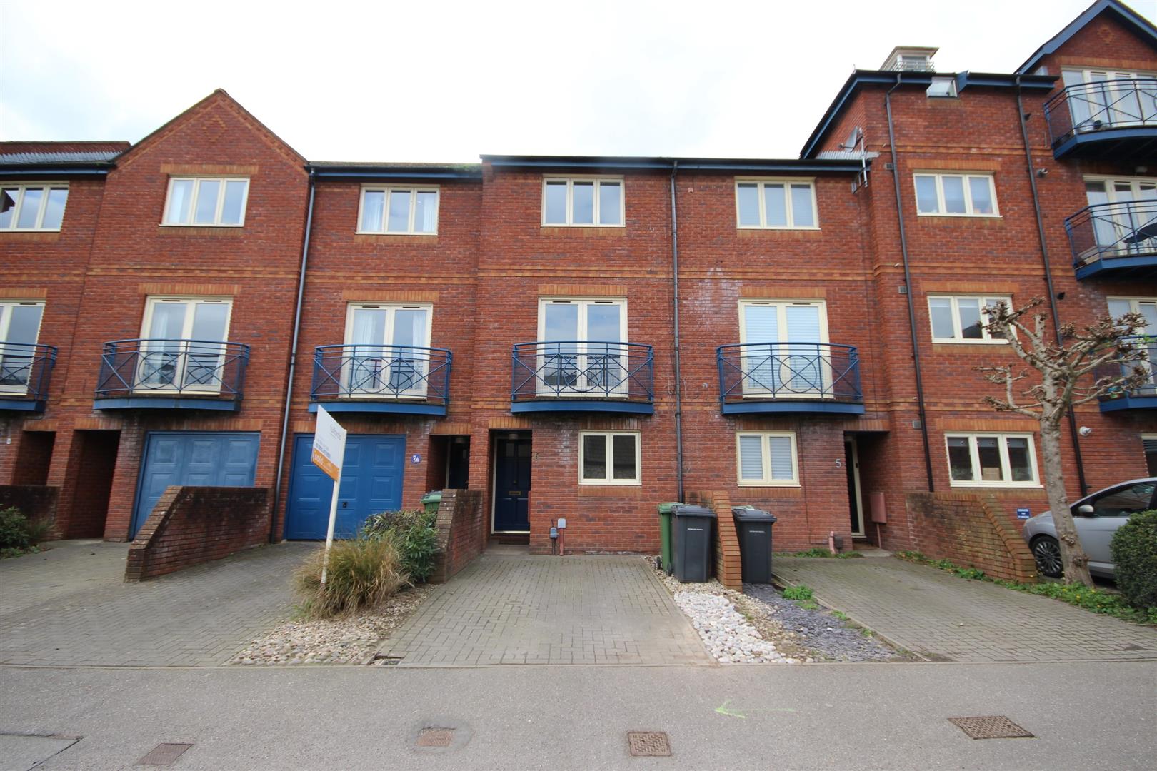 House Haven Road in Exeter
