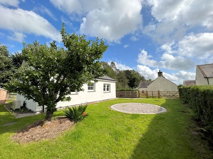 House A76 in Holywood