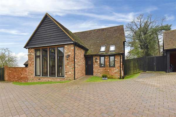 House Henley Road in Marlow