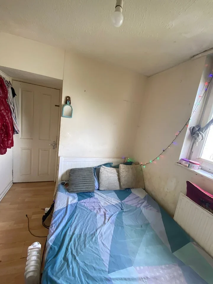 Room Hanbury Street in Greater London