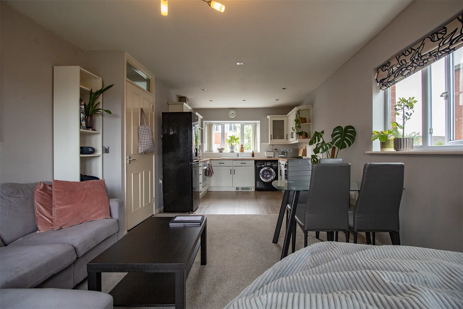 Flat Barnsdale Close in Charnwood