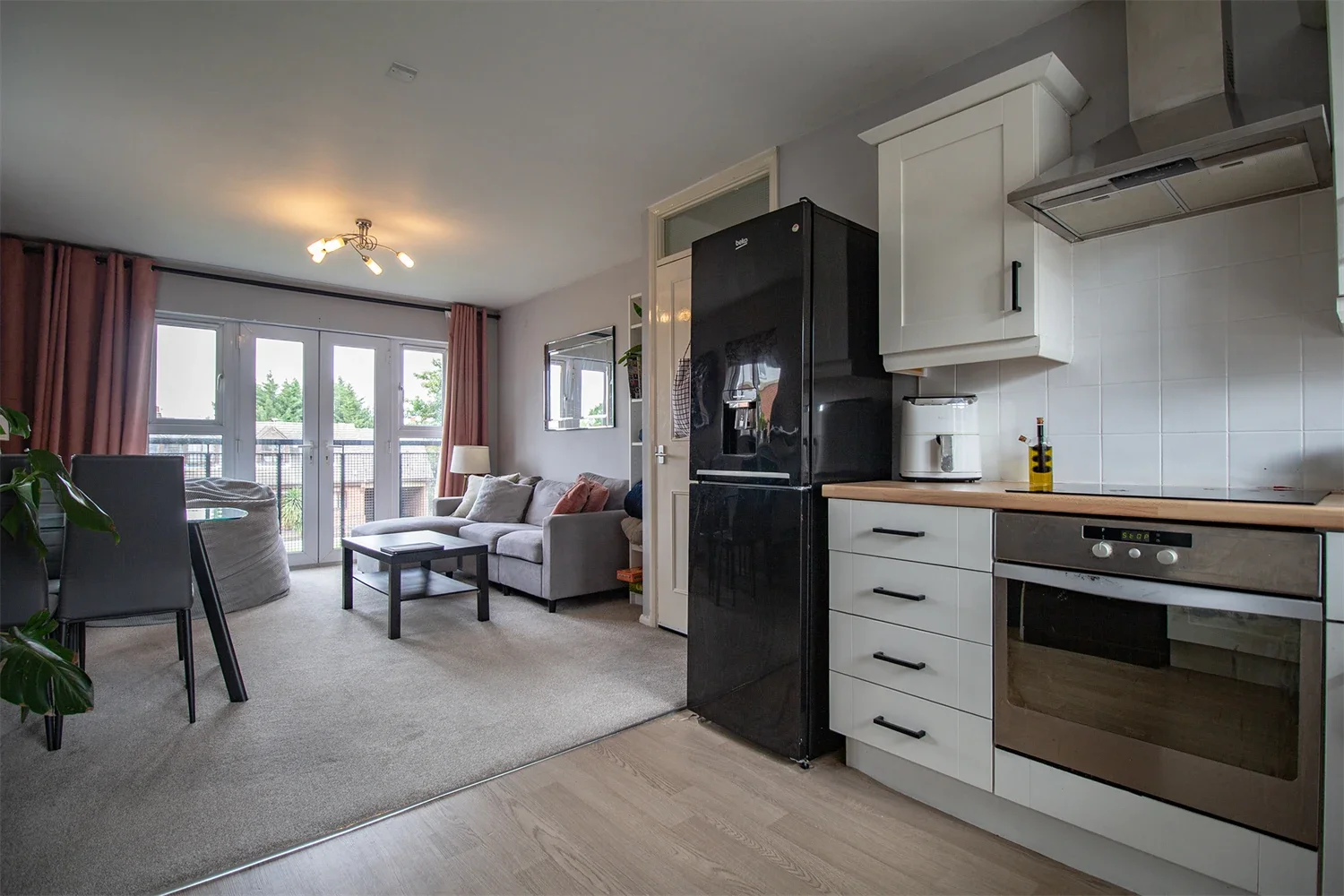 Flat Barnsdale Close in Charnwood