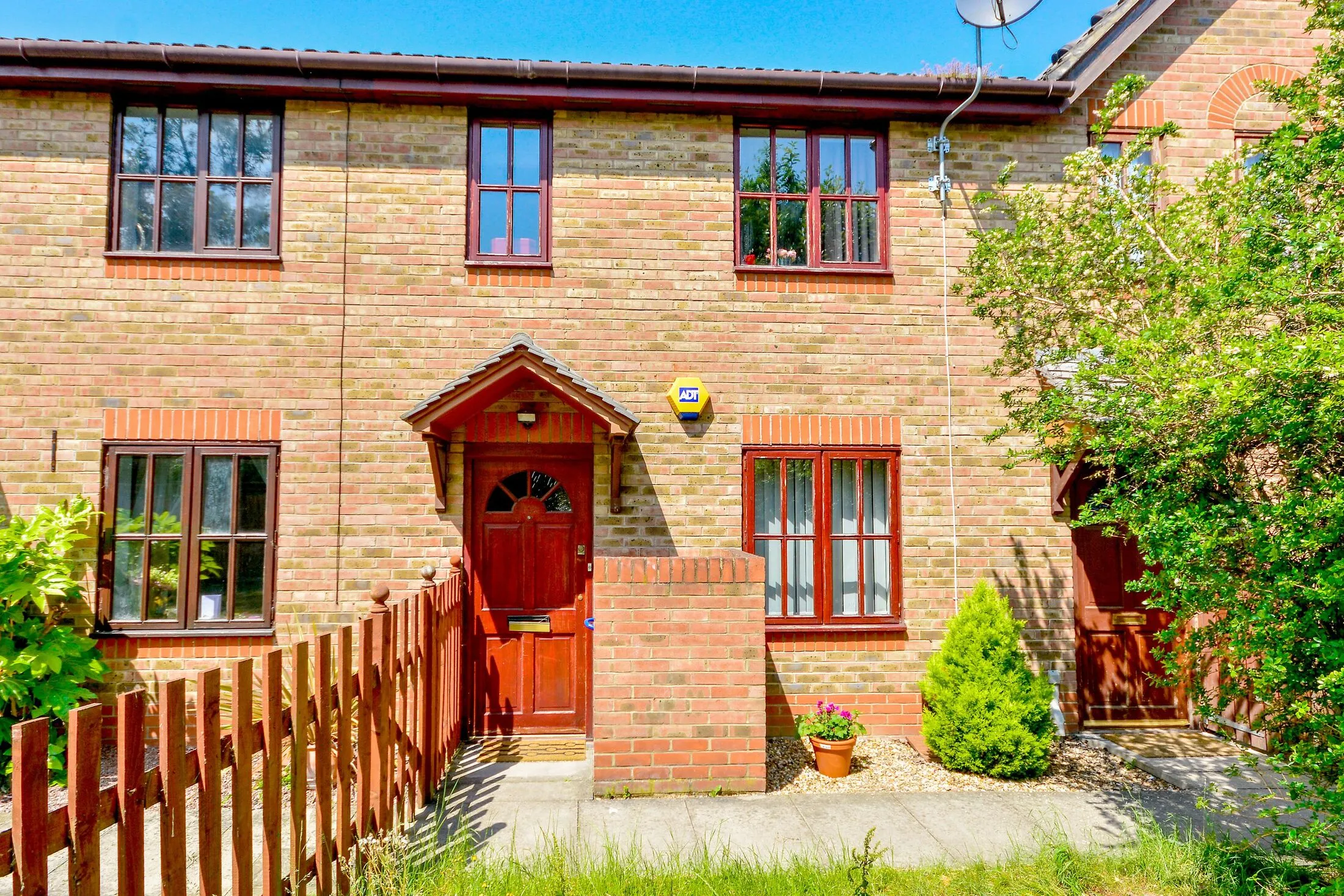 House Hither Farm Road in Greater London