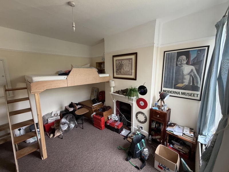 Room Hillfield Park in Greater London
