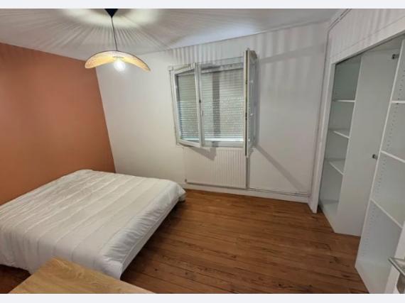 Chambre Rue duffour-dubergier à Bordeaux