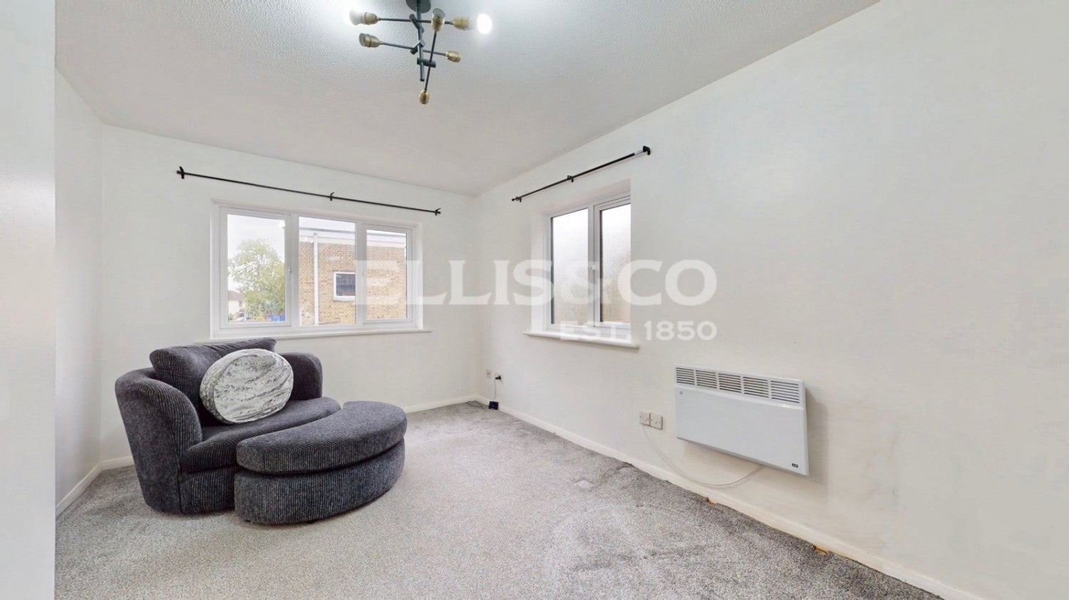 Flat Money Lane in Greater London