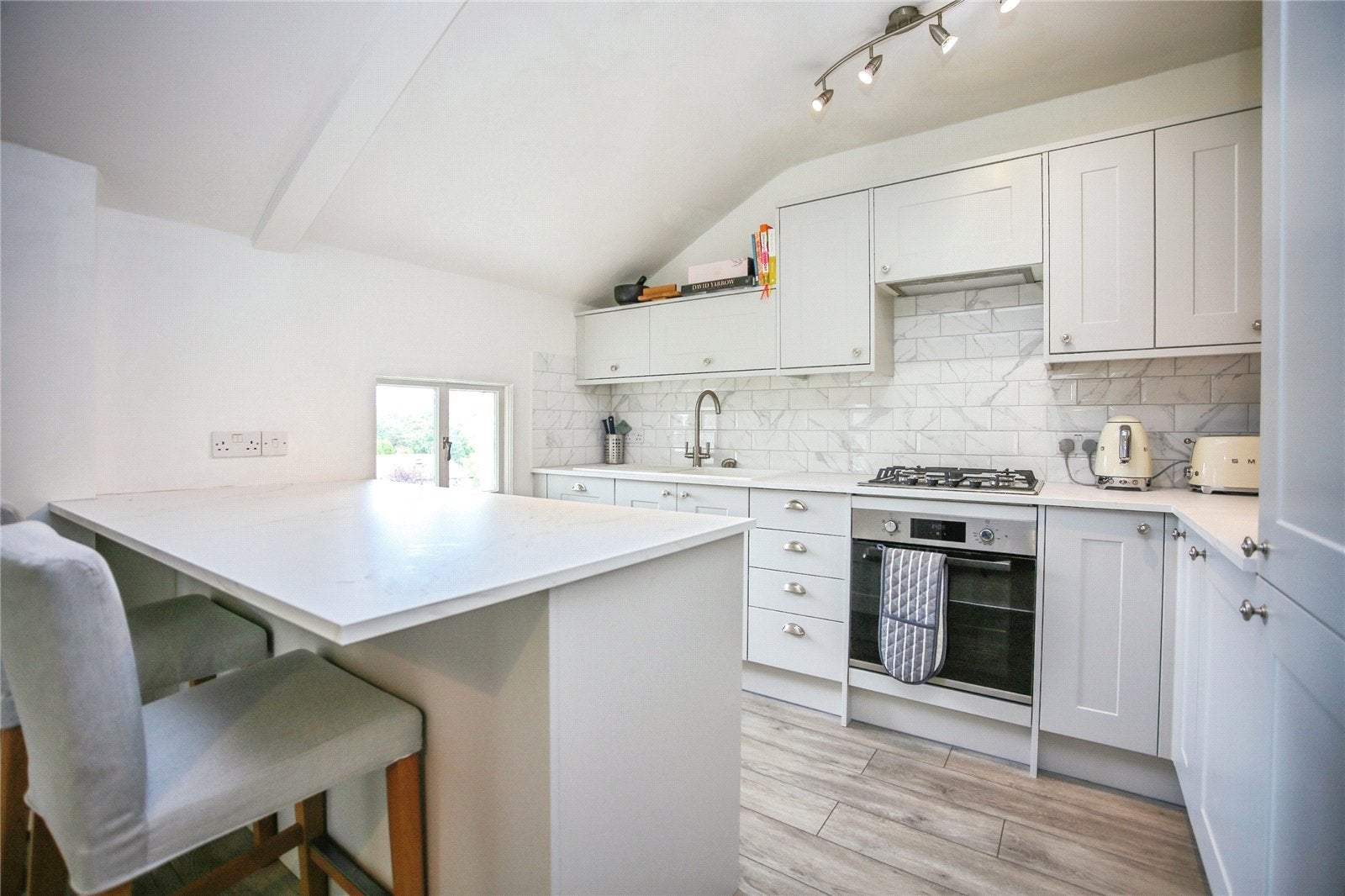 Flat Pittville Crescent in Cheltenham