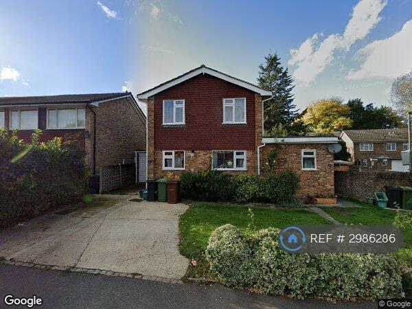 Flat Marshalls Close in Epsom and Ewell