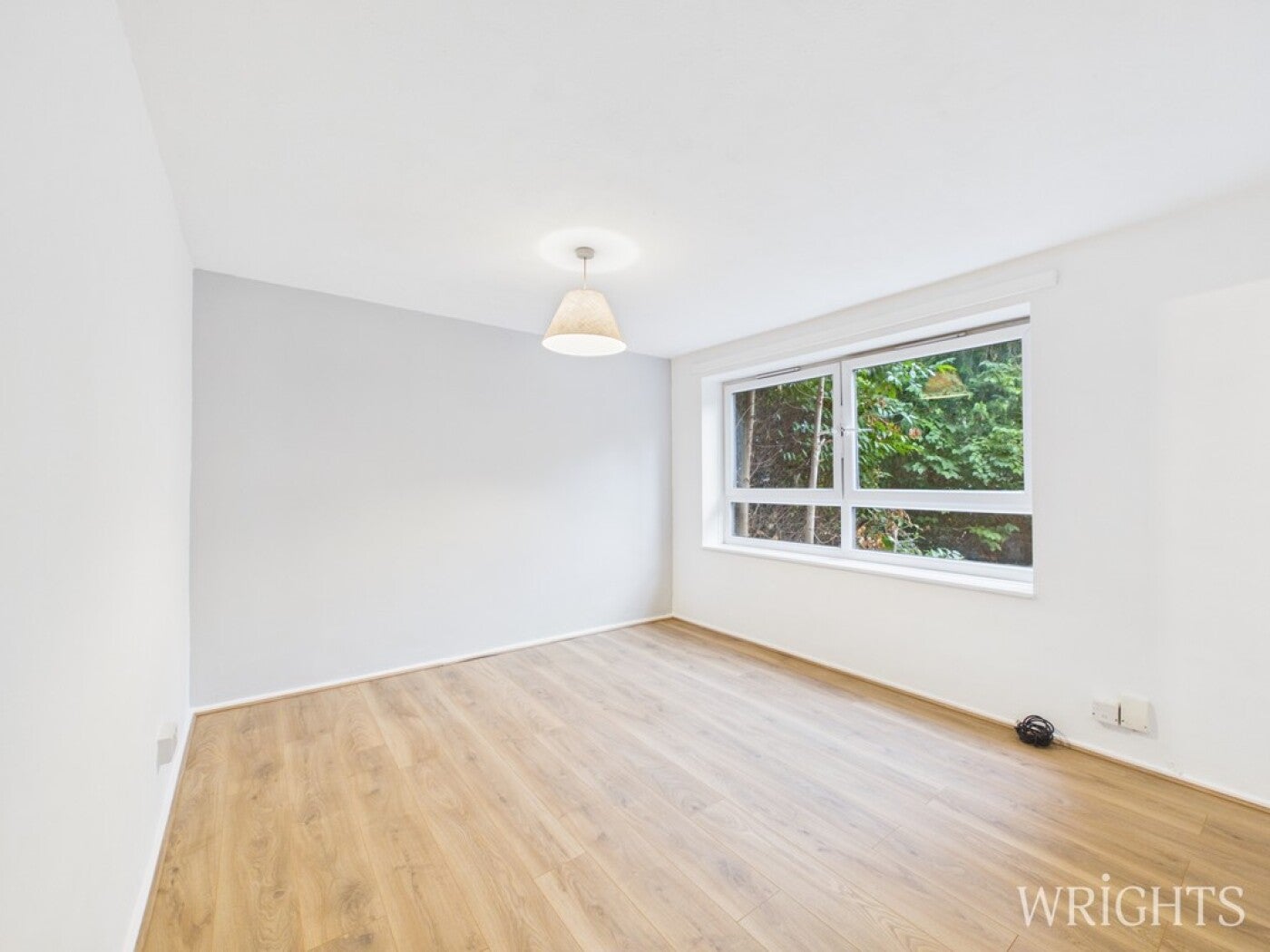 Flat Dawley in Welwyn Hatfield