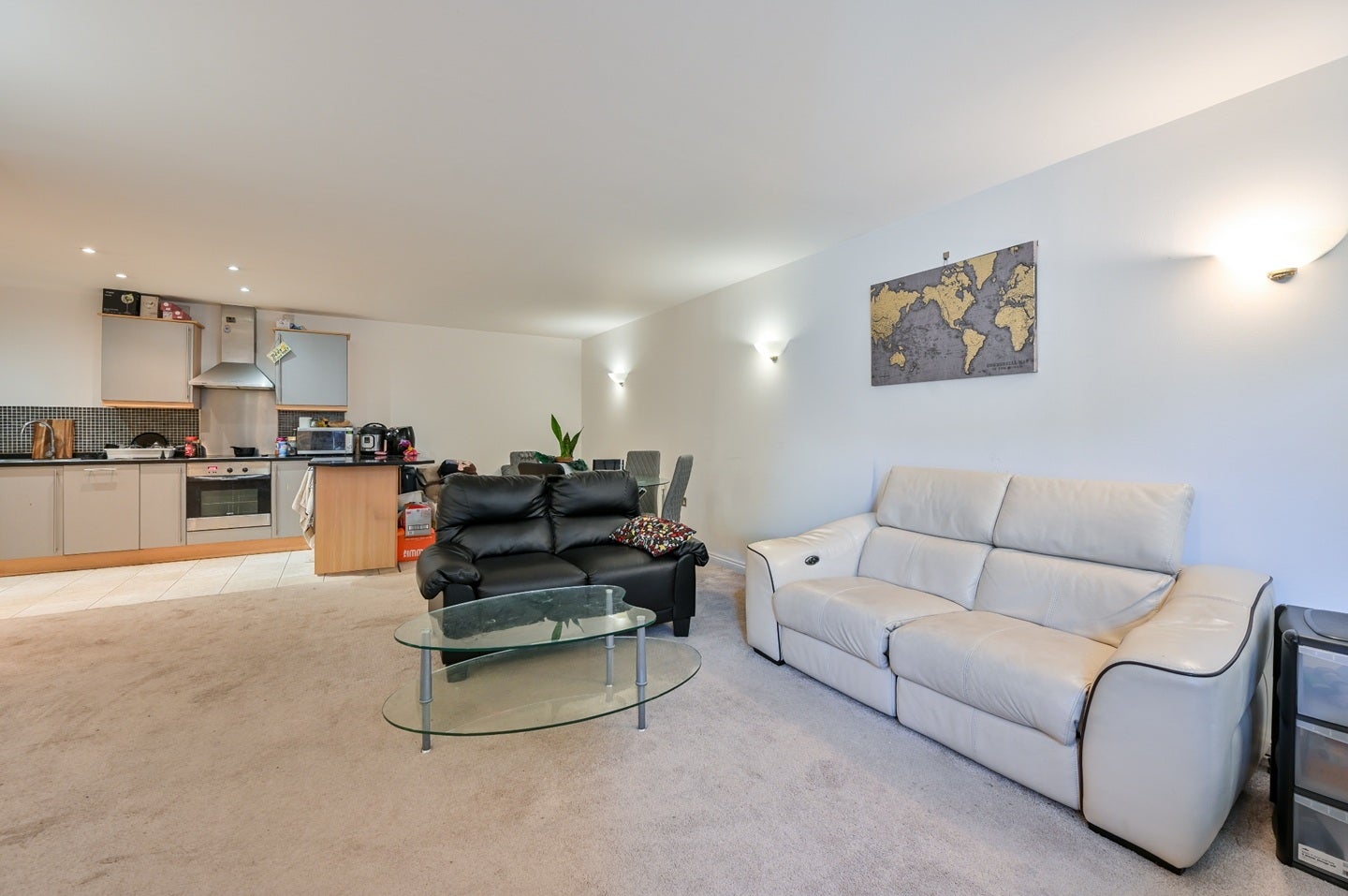 Flat Great Dover Street in Greater London