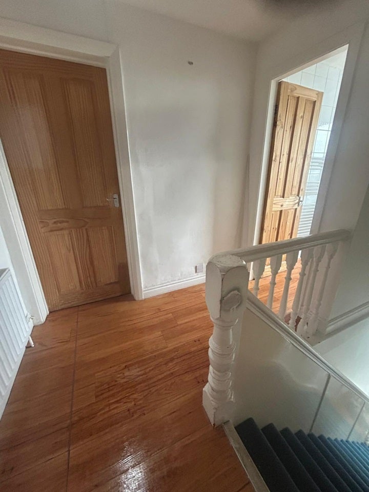 Flat Redburn Road in Bradford