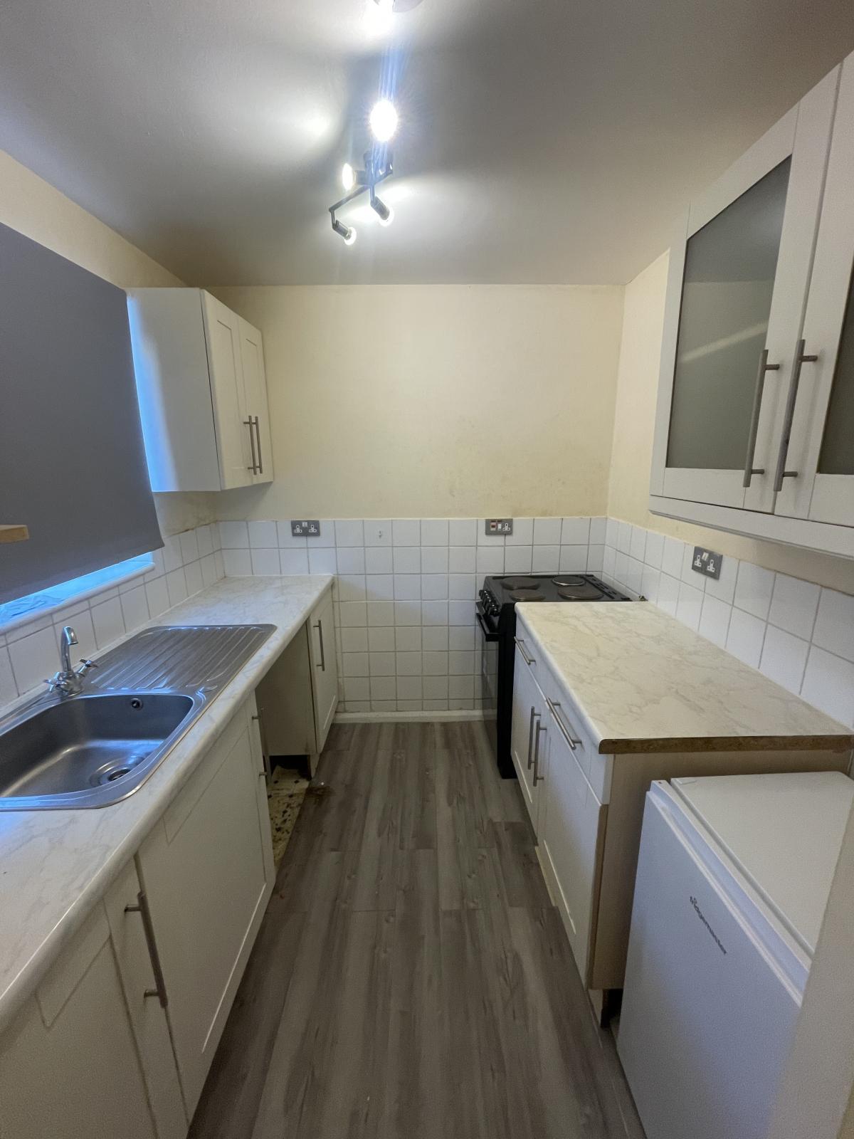 Flat Magpie Close in Greater London