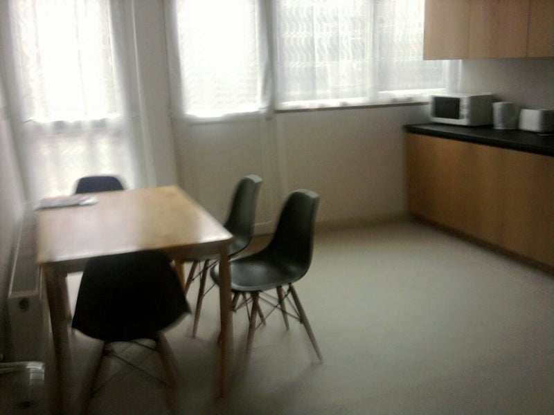 Room Sturrock Close in Greater London