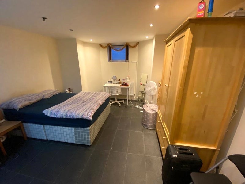 Room Corkland Road in Manchester