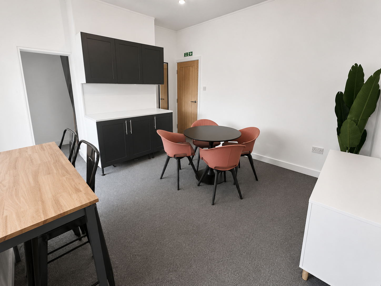 Room Dewsbury Road in Wakefield
