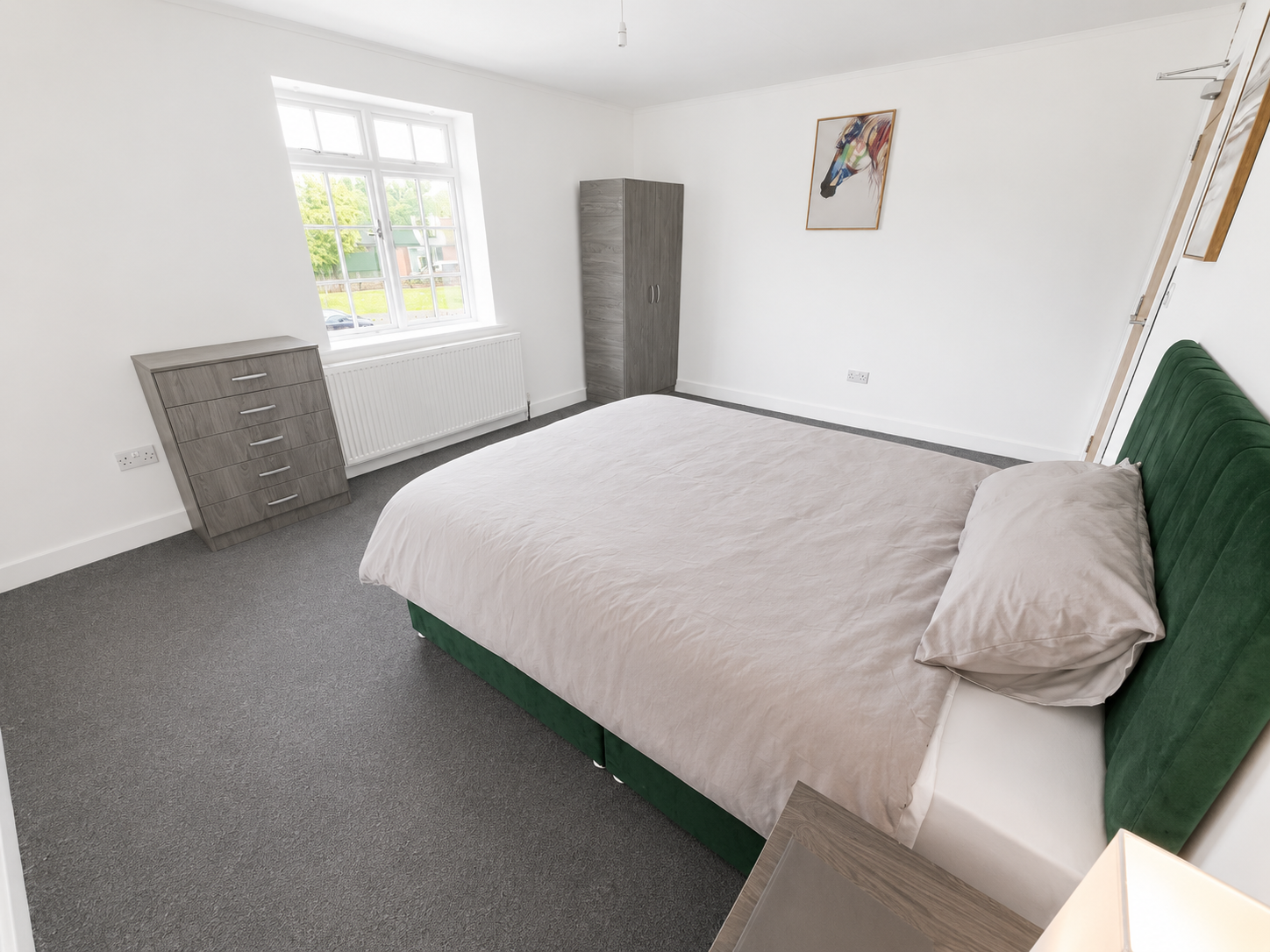 Room Dewsbury Road in Wakefield