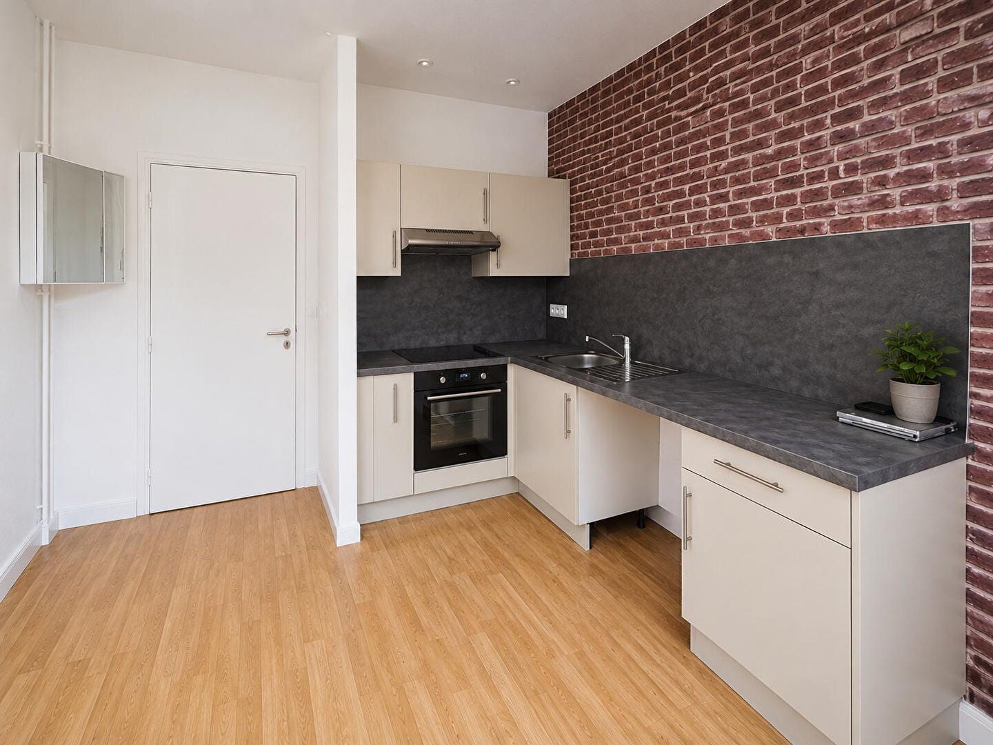 Flat Avenue Jean Lebas in Roubaix