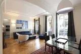 Flat Avenue de la République in Paris