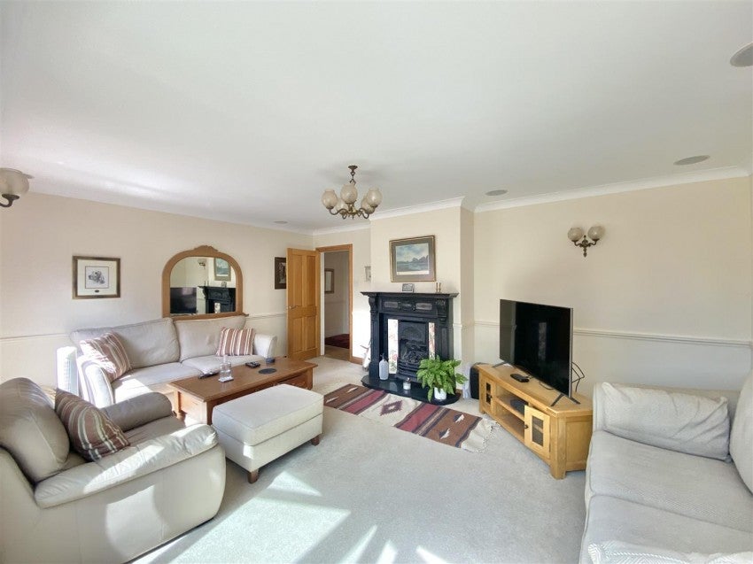 House B6285 in Bedale