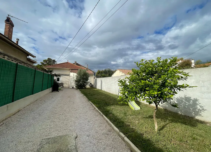 House Avenue Camille Polge in Aubagne