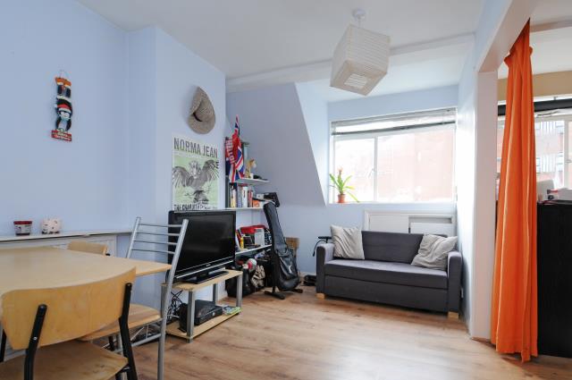 Flat Highgate Hill in Greater London