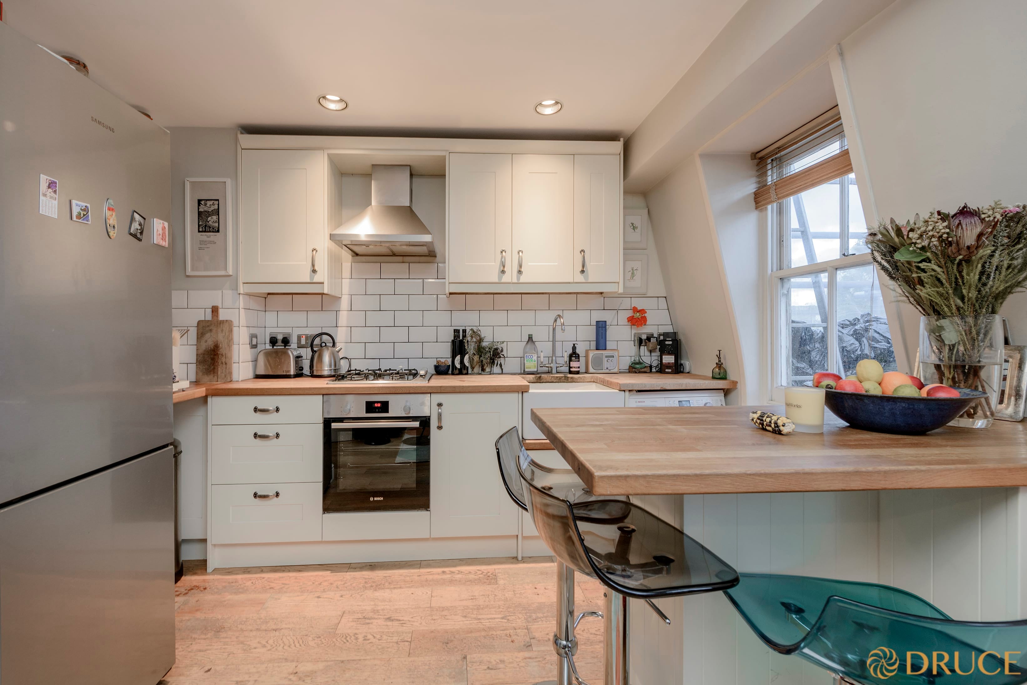 Flat Elsham Road in Greater London