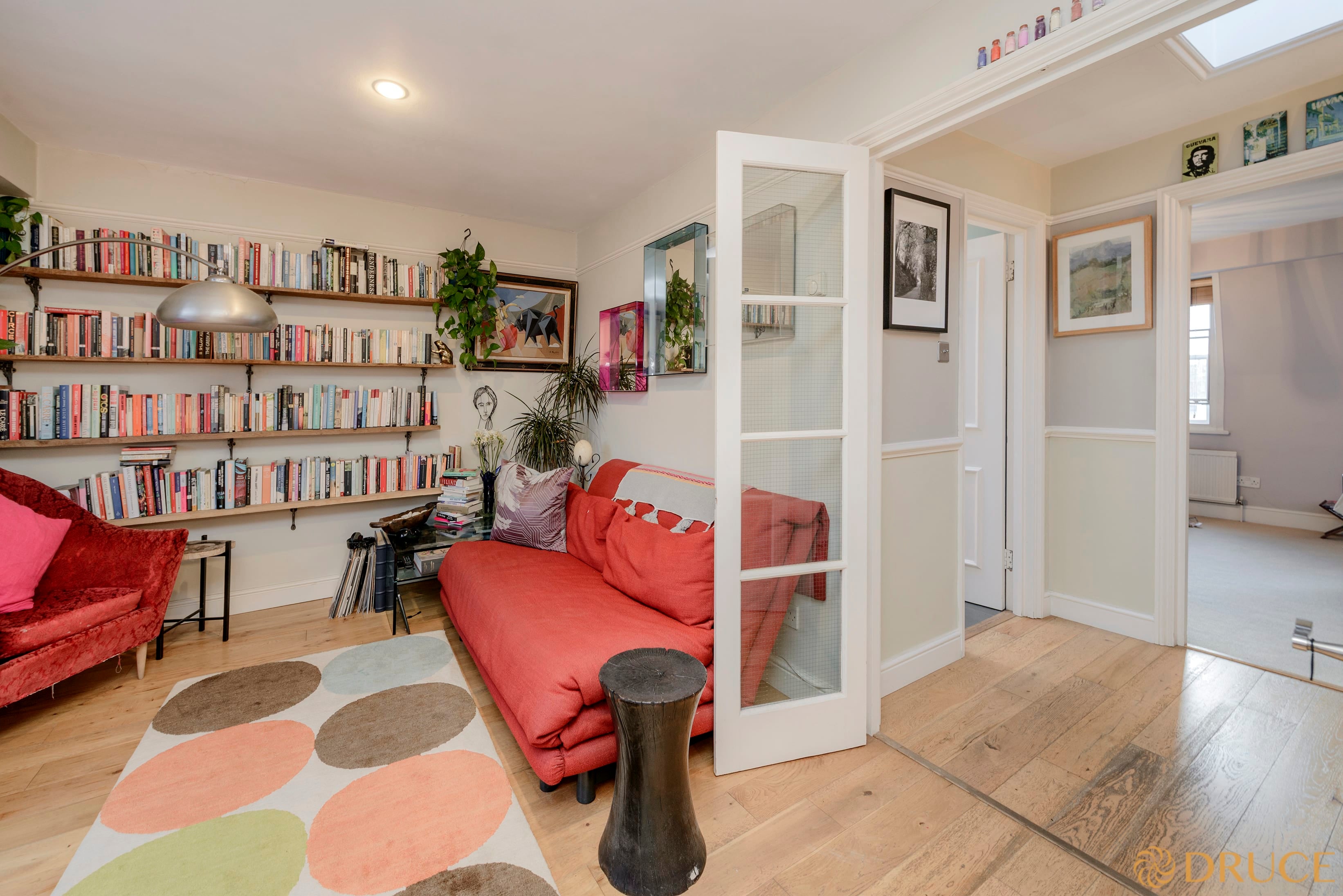 Flat Elsham Road in Greater London
