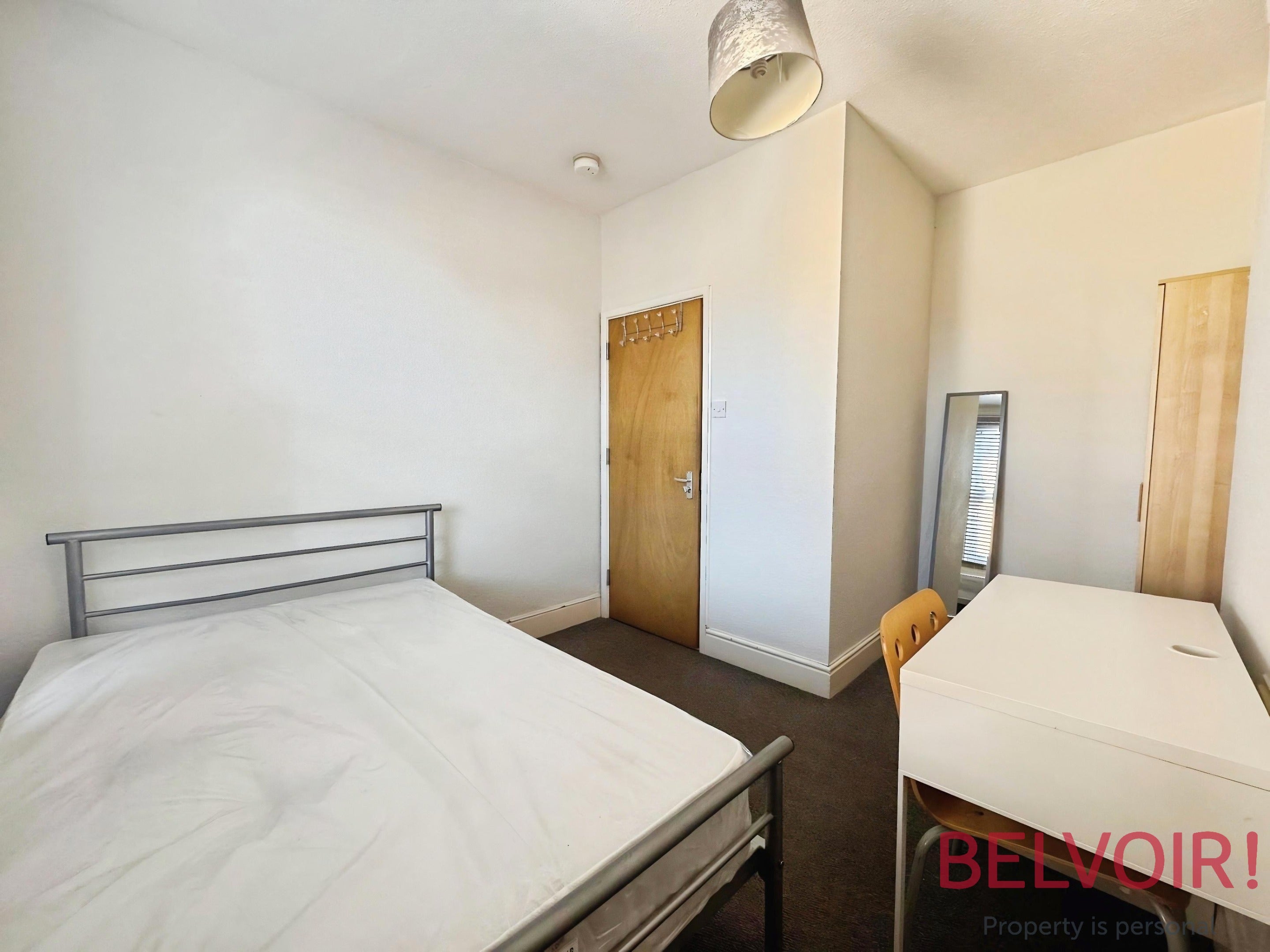 Room Balmoral Road in Nottingham