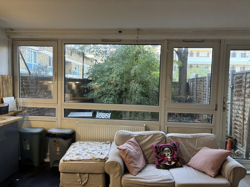 Room St Stephen's Road in Greater London