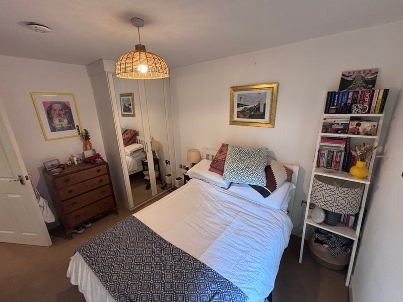 Room Harry Zeital Way in Greater London