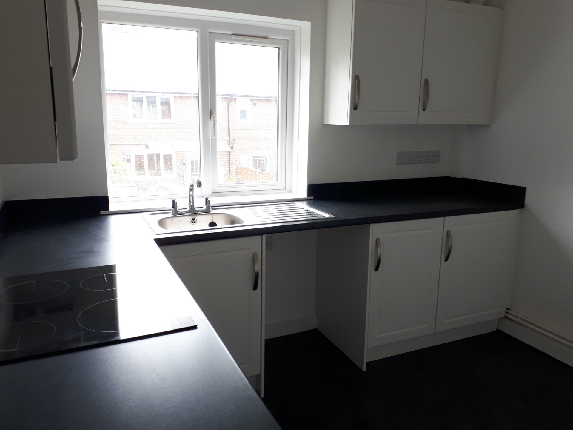 Flat Longcroft Grove in Manchester
