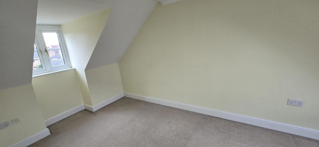 House Dove Close in Grays
