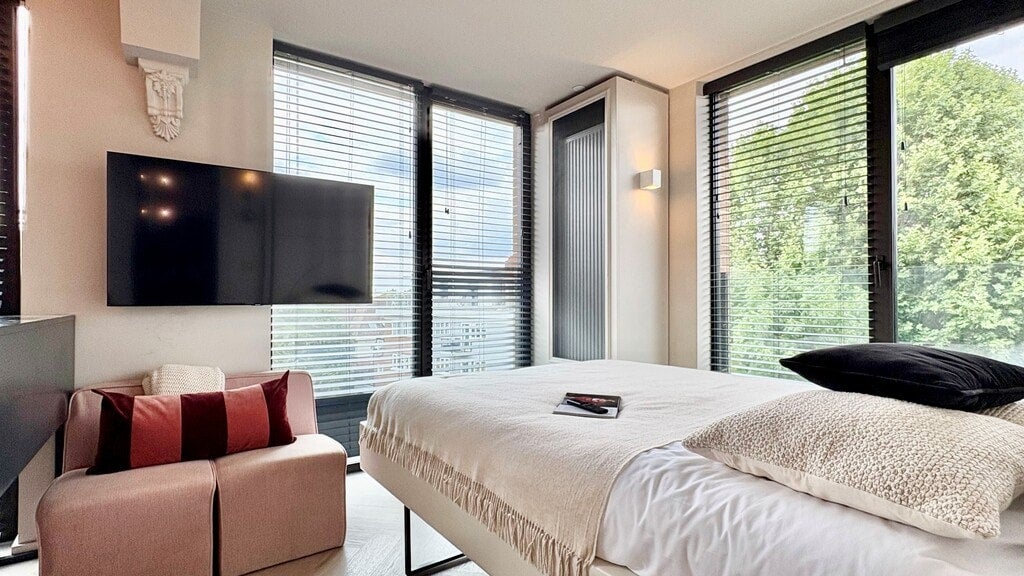 Flat Willesden Lane in Greater London