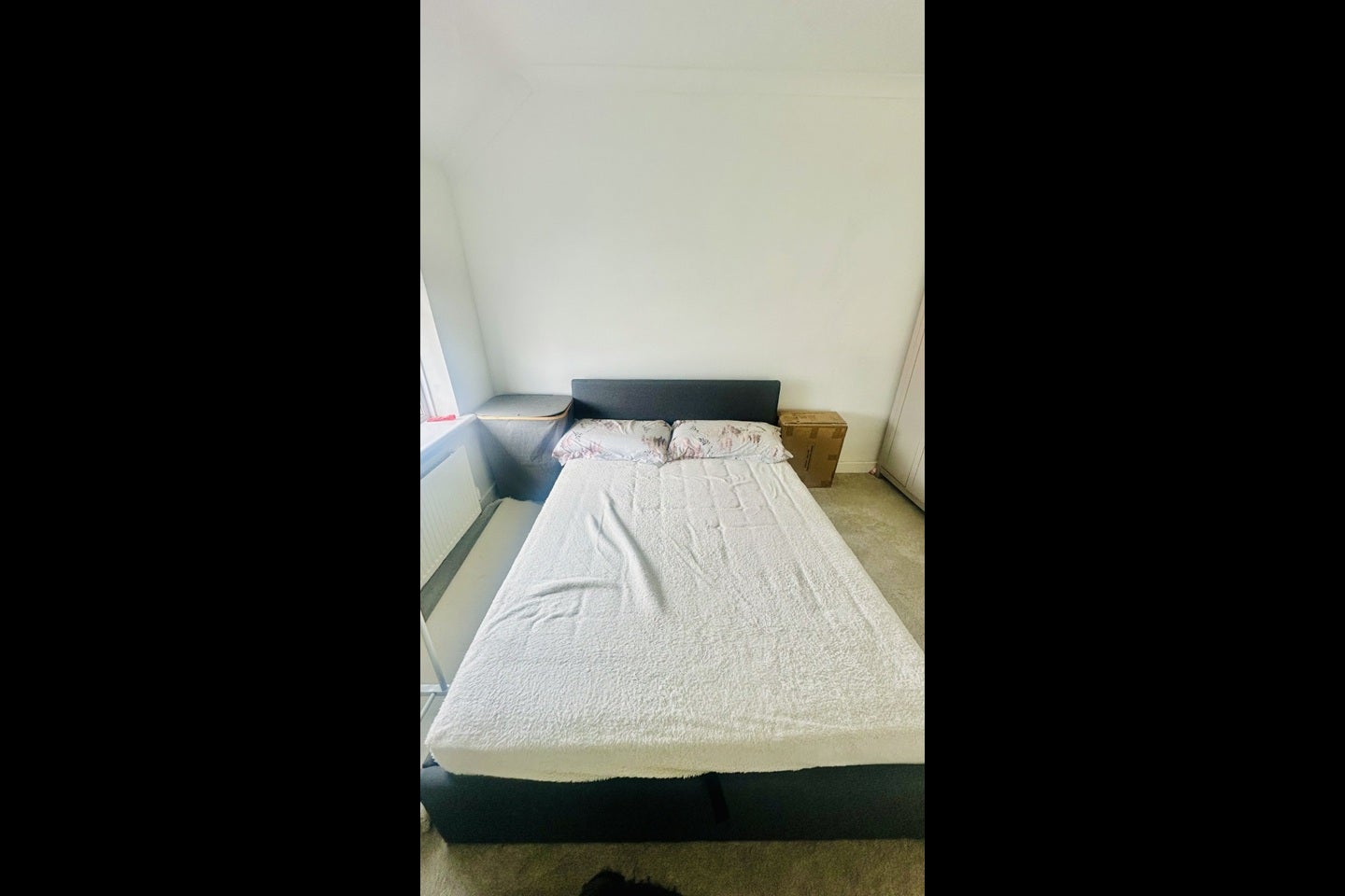Room Kingston Road in Greater London