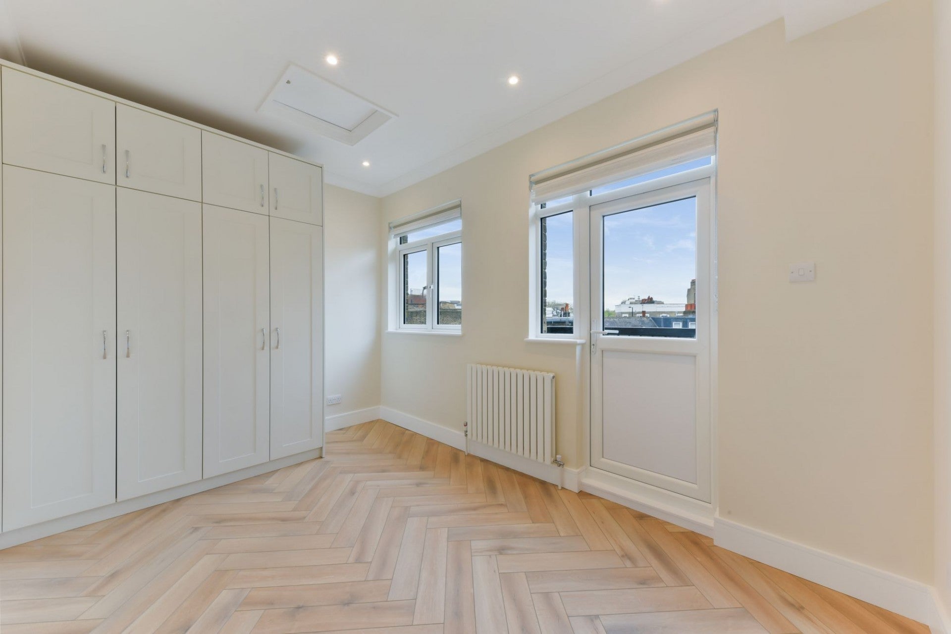Flat Jerdan Place in Greater London