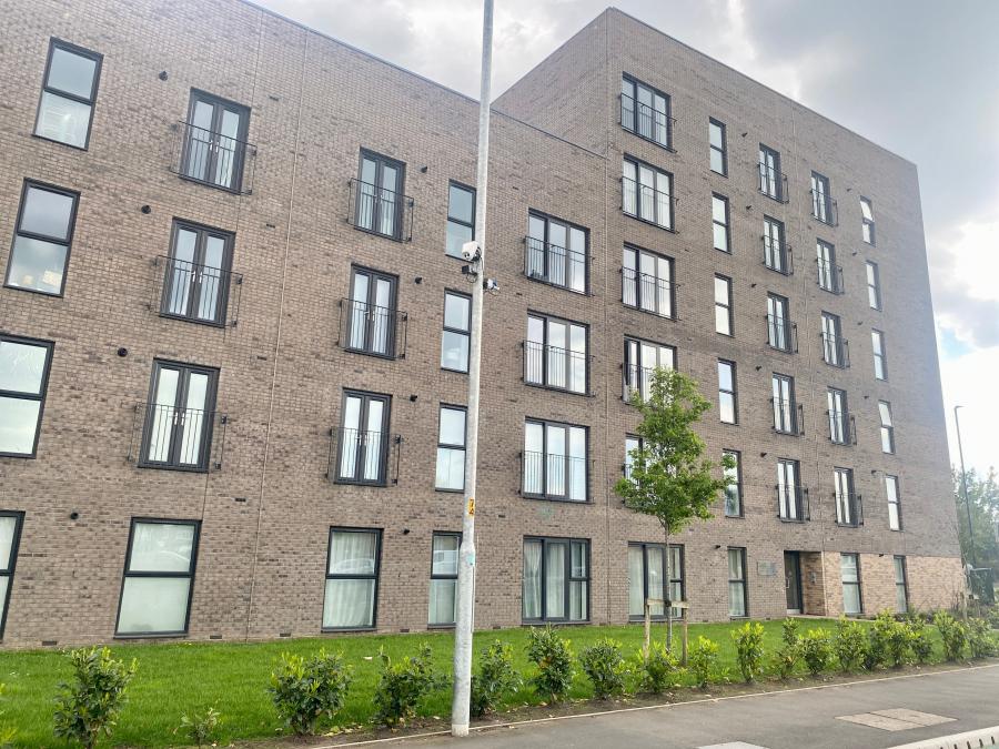 Flat Talbot Road in Trafford