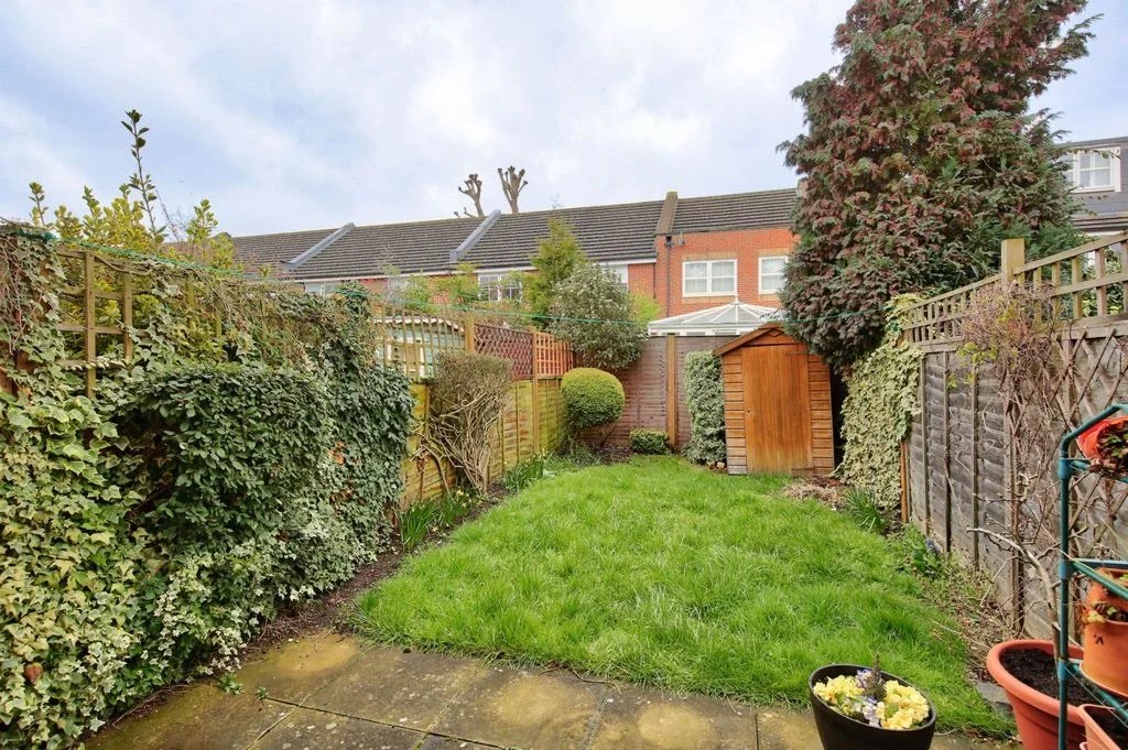 House Riverdale Drive in Greater London