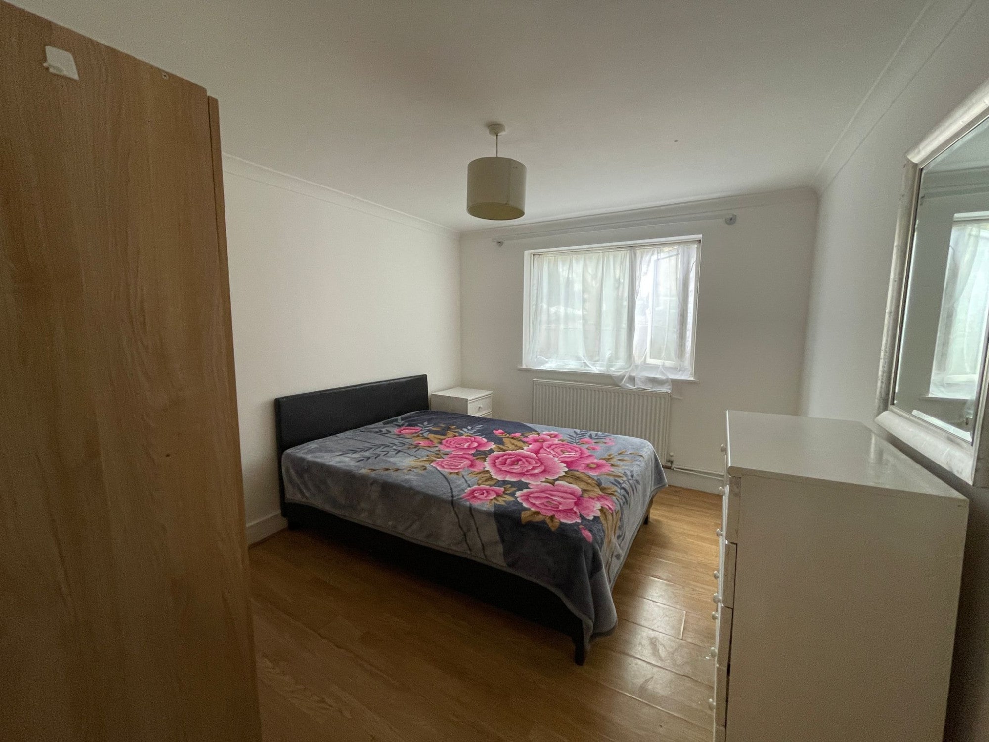 Flat Kensington Gardens in Greater London